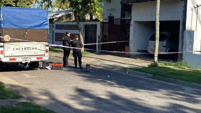 Rosario: acribillaron a balazos a una enfermera de 31 años cuando salía de su casa e investigan si se trató de un femicidio