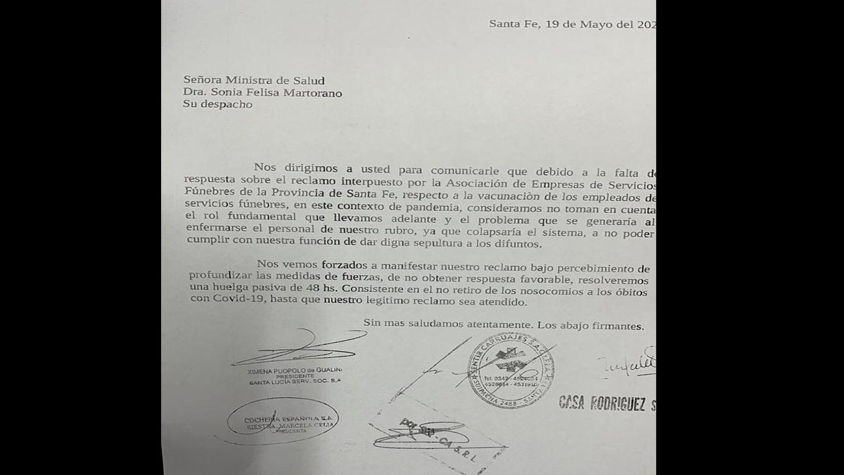 Los trabajadores reclaman ser incluidos en el cronograma de vacunación contra el covid.