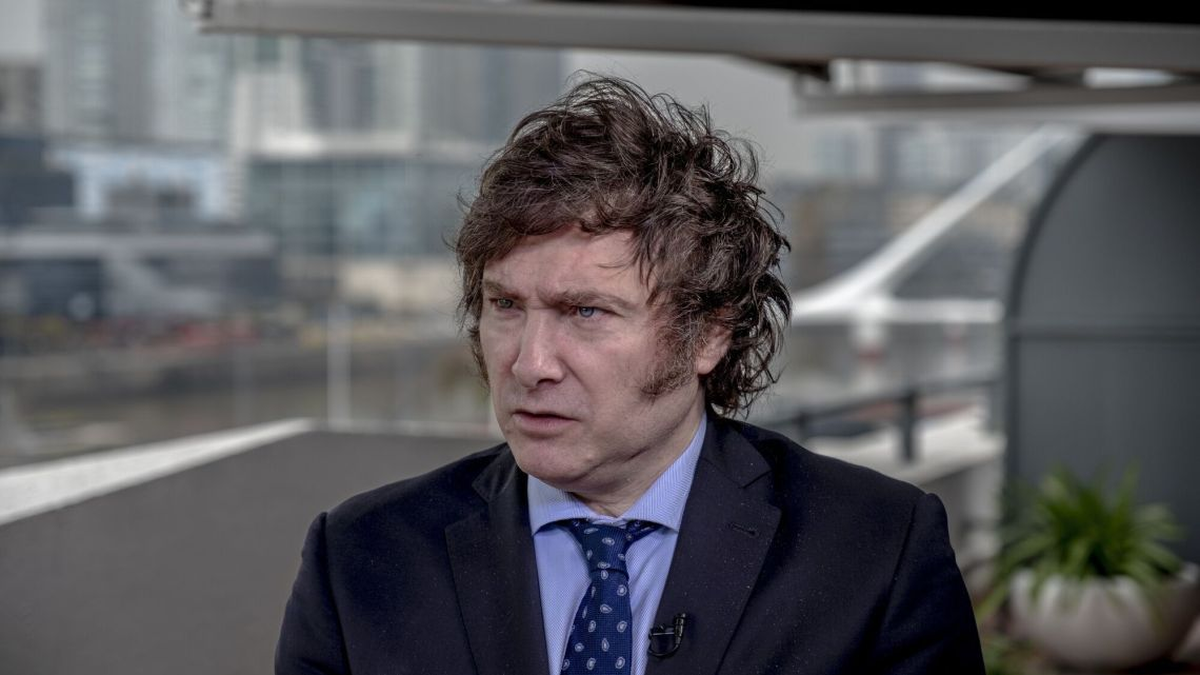 Javier Milei se enfrentará a Sergio Massa en el balotaje 2023. Javier Milei se enfrentará a Sergio Massa en el balotaje 2023.