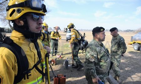 incendios en el delta: asi es la base que instalo el ejercito para colaborar en el combate del fuego incendios en el delta: asi es la base que instalo el ejercito para colaborar en el combate del fuego