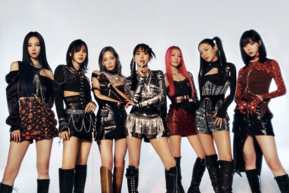 La agencia de Kpop anunció que debutarán a un nuevo grupo femenino con BoA y miembros de Girls Generation