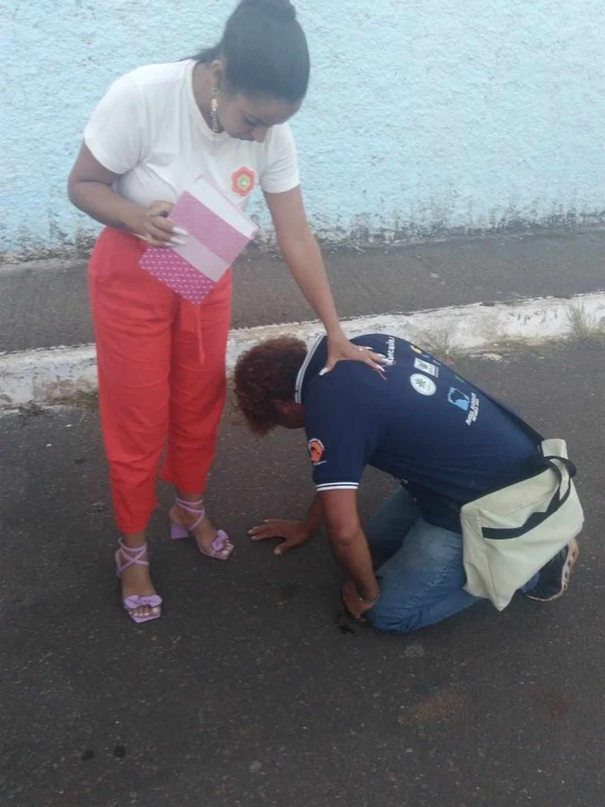 "Me siento profundamente desgarrada por lo que pasó".