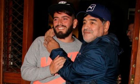 Diego Jr y Diego Maradona Diego Jr y Diego Maradona