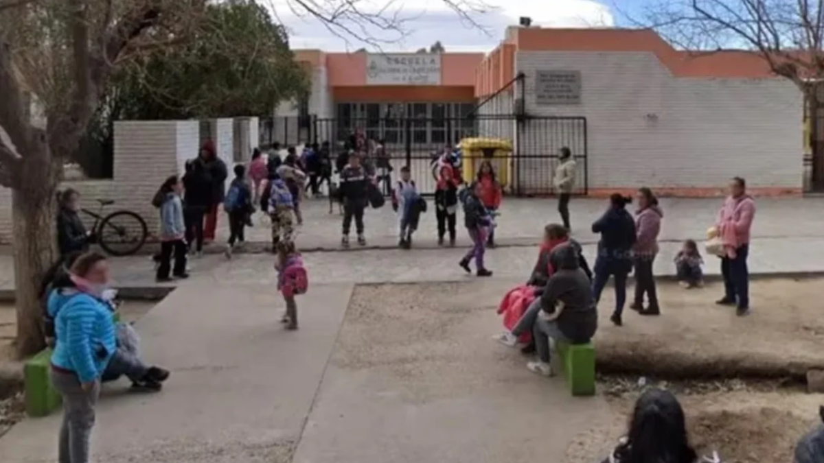 El hecho ocurrió en el colegio Elvira de la Riestra de Lainez.