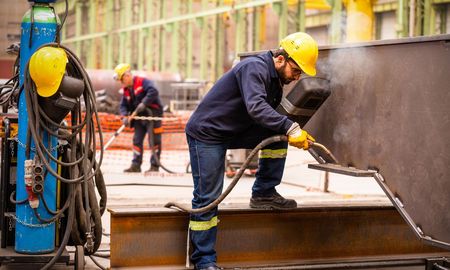 Durante el primer trimestre de 2026, se batieron nuevos récords en la cantida de juicios por riesgo de trabajo en Santa Fe y en el promedio nacional. Durante el primer trimestre de 2026, se batieron nuevos récords en la cantida de juicios por riesgo de trabajo en Santa Fe y en el promedio nacional.