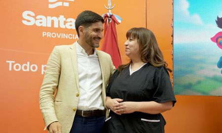 El Gobierno Provincial lanzó una estrategia de vacunación motivar que chicos y chicas completen sus esquemas de inoculación. El Gobierno Provincial lanzó una estrategia de vacunación motivar que chicos y chicas completen sus esquemas de inoculación.