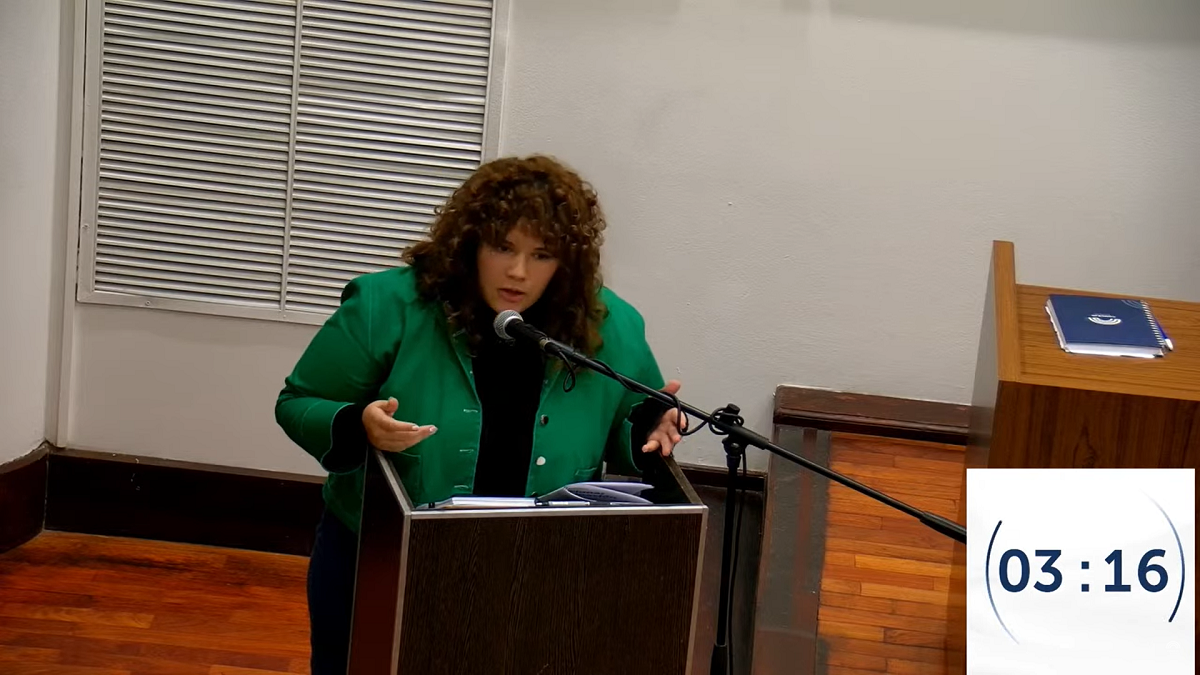 Florencia Alegre, activista gorda, enfatizó en la discriminación que existe en la nocturnidad y reclamó por espacios habitables.