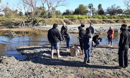 Este martes 27 de julio a la siesta en el cauce del arroyo Malabrigo se encontraron una quince piezas óseas Este martes 27 de julio a la siesta en el cauce del arroyo Malabrigo se encontraron una quince piezas óseas