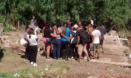 El cuerpo de Kiara Barrios, la niña que había desaparecido en Paraná junto a su madre durante el temporal del jueves por la madrugada, fue hallado este sábado El cuerpo de Kiara Barrios, la niña que había desaparecido en Paraná junto a su madre durante el temporal del jueves por la madrugada, fue hallado este sábado