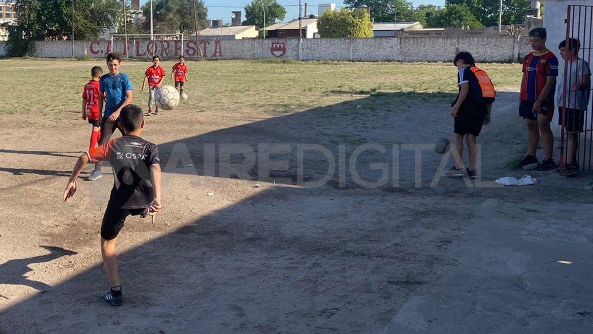 El club Floresta de Santo Tomé recibirá 1.820.000 pesos para mejorar sus instalaciones