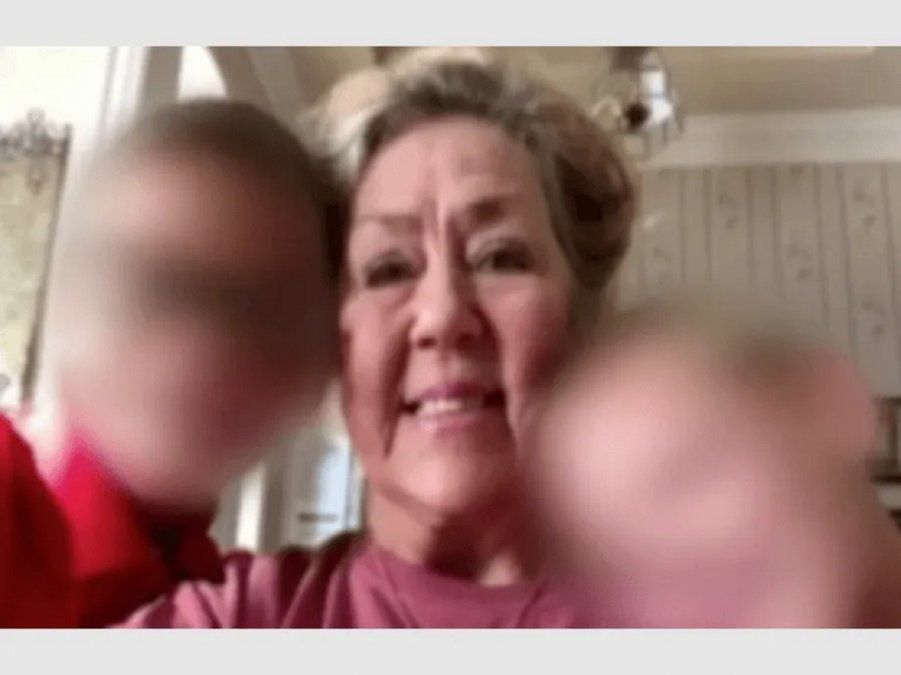 Tienen 5 y 7 años y convivieron con el cadáver de su abuela durante una semana