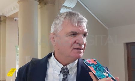 El abogado defensor Marcos Barceló había solicitado estar presente cuando se realizara el sorteo del tribunal de juicio. El abogado defensor Marcos Barceló había solicitado estar presente cuando se realizara el sorteo del tribunal de juicio.