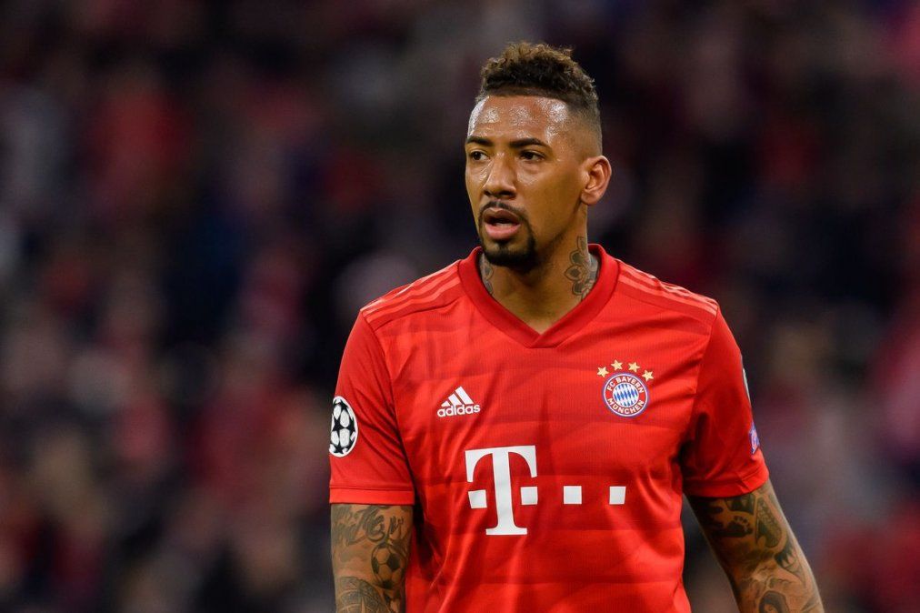 Bayern Munich sancionó a Jerome Boateng por romper la cuarentena
