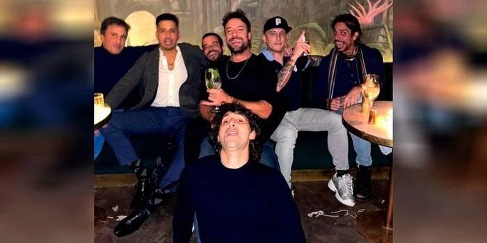 El Polaco reapareció públicamente tras la muerte de su papá.