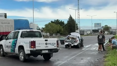 Choque fatal en Ruta 9: murió una joven y otra lucha por su vida en Campana