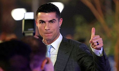 Cristiano Ronaldo fue presentado en sociedad como nuevo jugador del Al Nassr de Arabia Saudita. Cristiano Ronaldo fue presentado en sociedad como nuevo jugador del Al Nassr de Arabia Saudita.