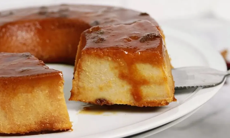 La receta de Ariel Rodríguez Palacios para hacer el budín de pan con medialunas más rico La receta de Ariel Rodríguez Palacios para hacer el budín de pan con medialunas más rico