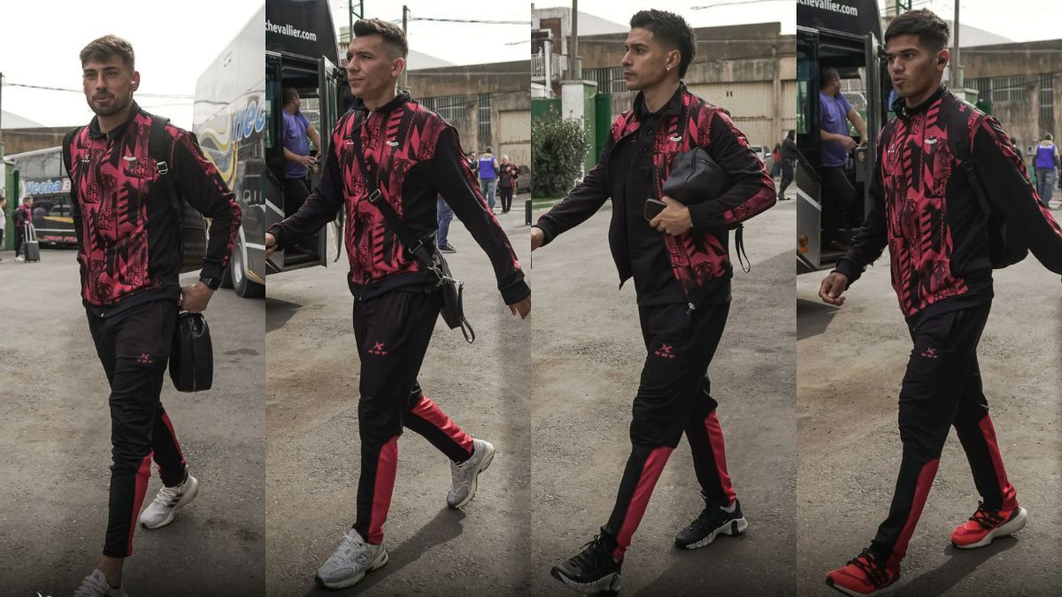 El plantel sabalero ya está en el estadio de Junín. Foto: @ColonOficial