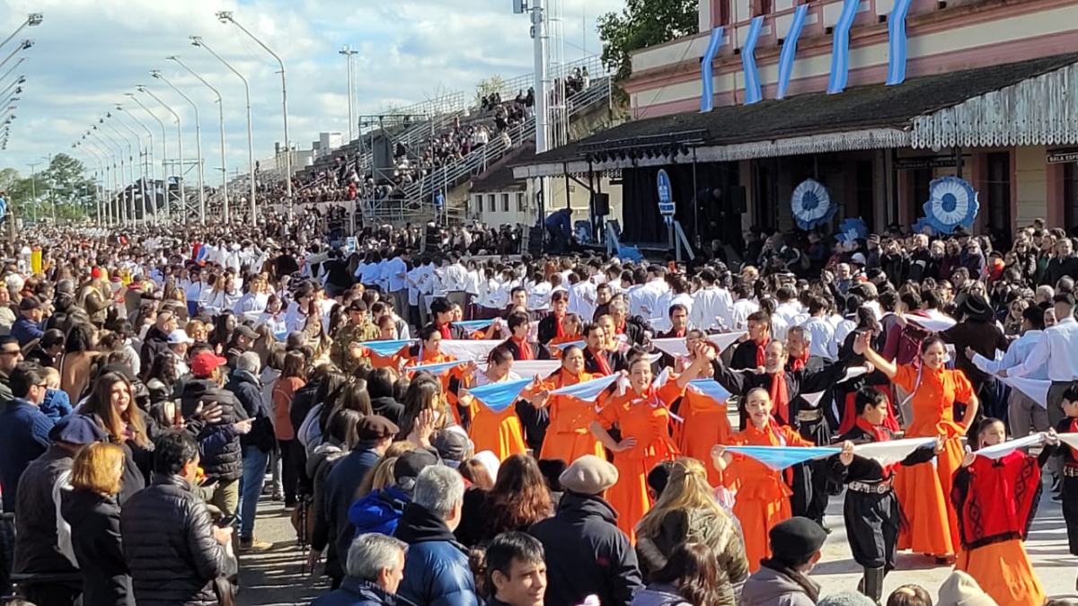 Cada 25 de mayo