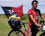 Jorge Nini, hincha de Colón que se va a Paraguay en bicicleta Jorge Nini, hincha de Colón que se va a Paraguay en bicicleta