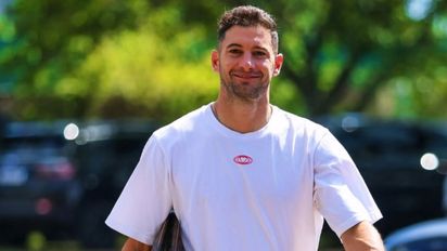 El ex Colón Lucas Alario está en Santa Fe y lo vive al ritmo de Los Palmeras: 