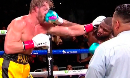Mayweather conectó 43 golpes en total contra 27 de Paul, según Compubox. De esos 43 golpes de Mayweather, 36 fueron de poder. Paul conectó 21 de poder. Mayweather conectó 17 al cuerpo en comparación con un solo golpe al cuerpo de Paul. Mayweather conectó 43 golpes en total contra 27 de Paul, según Compubox. De esos 43 golpes de Mayweather, 36 fueron de poder. Paul conectó 21 de poder. Mayweather conectó 17 al cuerpo en comparación con un solo golpe al cuerpo de Paul.