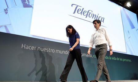 telefonica escindira su presencia en latinoamerica y apostara fuerte por brasil y cuatro paises europeos telefonica escindira su presencia en latinoamerica y apostara fuerte por brasil y cuatro paises europeos