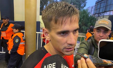 Federico Jourdan, uno de los goleadores de Colón, salió a Bancar a Bruno Juncos, tras el penal fallado. Federico Jourdan, uno de los goleadores de Colón, salió a Bancar a Bruno Juncos, tras el penal fallado.