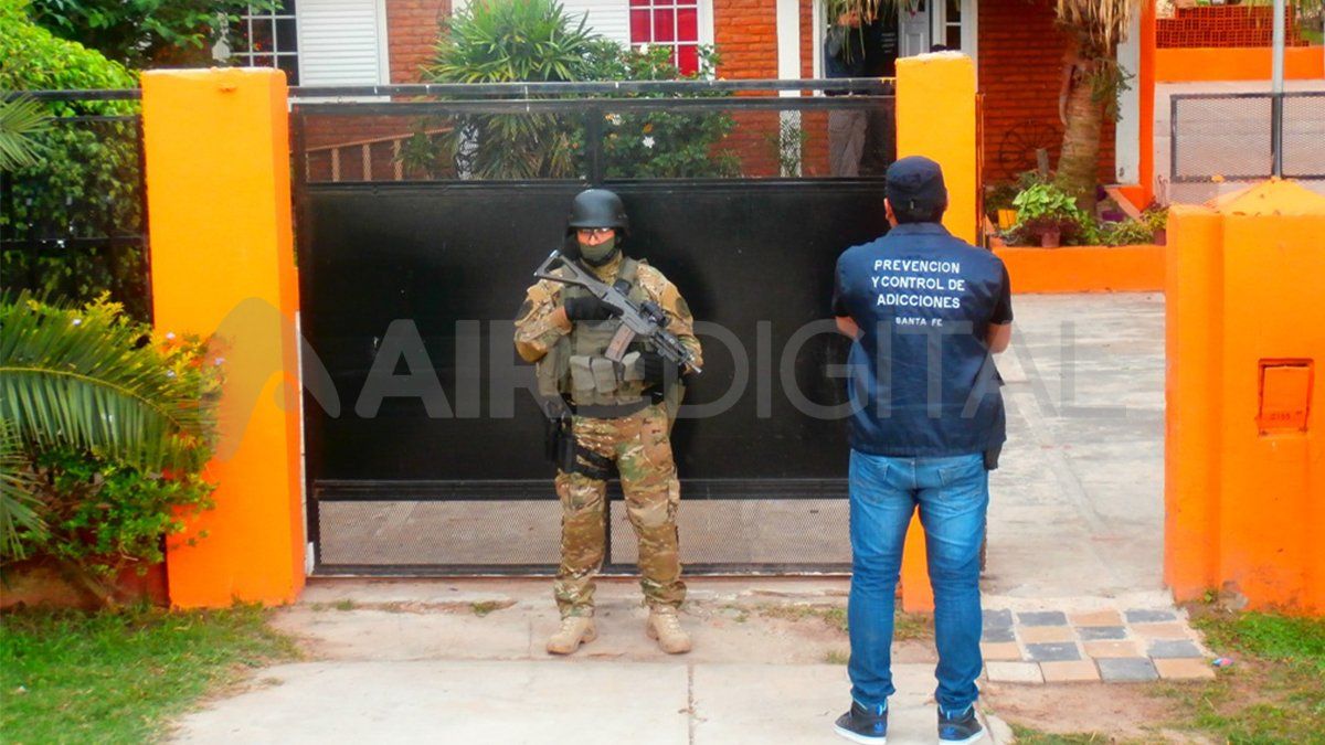 Ingreso a la casa del Zurdo Villarroel en Alto Verde