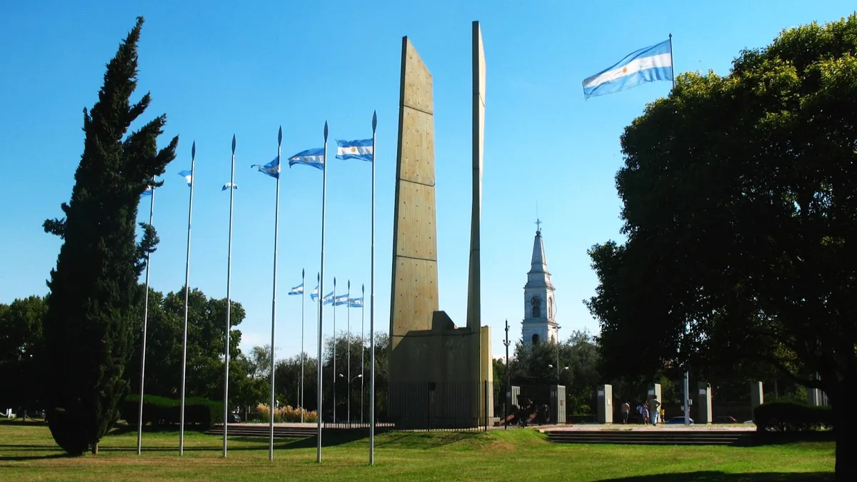 San Lorenzo ofrece una amplia variedad de atractivos turísticos para recorrer. San Lorenzo ofrece una amplia variedad de atractivos turísticos para recorrer.