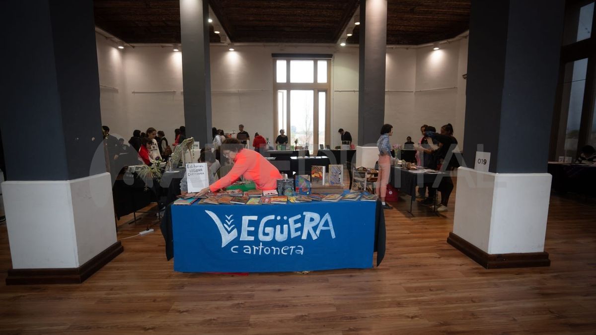  Habrá más de 100 stands y 80 actividades para lectoras y lectores. Habrá más de 100 stands y 80 actividades para lectoras y lectores. 