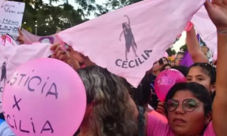 Marcha en Chaco a un mes de la desaparición de Cecilia Strzyzowski. Marcha en Chaco a un mes de la desaparición de Cecilia Strzyzowski.