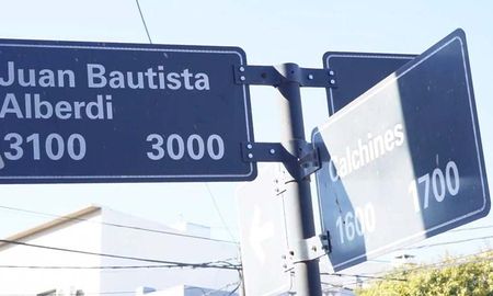 Finalizaron las obras en la tradicional esquina de Calchines y Alberdi, en barrio Candioti Sur, y habilitó nuevamente la circulación vehicular. Finalizaron las obras en la tradicional esquina de Calchines y Alberdi, en barrio Candioti Sur, y habilitó nuevamente la circulación vehicular.