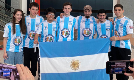 Un estudiante de Rosario recibió una medalla de bronce en las Olimpíadas de Matemáticas. Un estudiante de Rosario recibió una medalla de bronce en las Olimpíadas de Matemáticas.