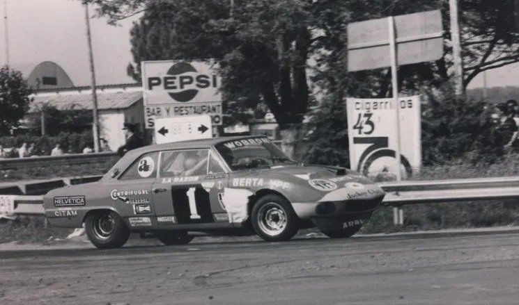 Tras su participación en Nürburgring, llegarían los dos primeros títulos de su trayectoria para Rubén: los de 1970 y 1971 en el Turismo Carretera y, en ambos casos, se coronó campeón con un Torino 380W (foto).