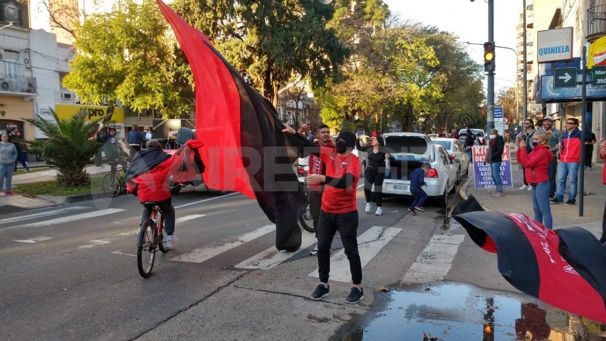 Se conoció el MOTIVO por el cual los hinchas de Colón no podrán viajar a Mendoza.