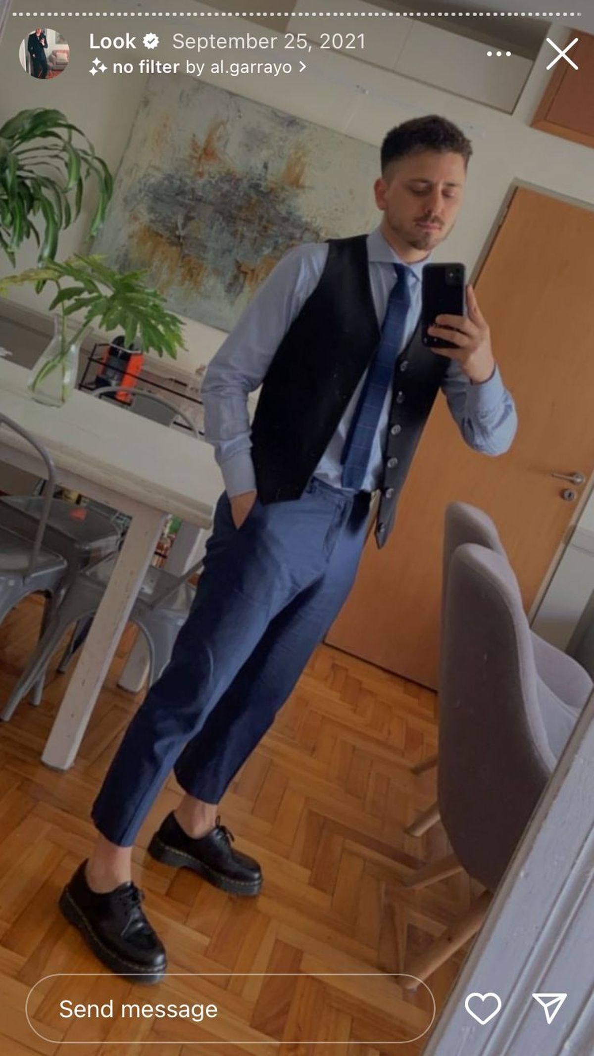 El panelista también cuenta con un amplio comedor para disfrutar de los almuerzos y cenas. El panelista también cuenta con un amplio comedor para disfrutar de los almuerzos y cenas.