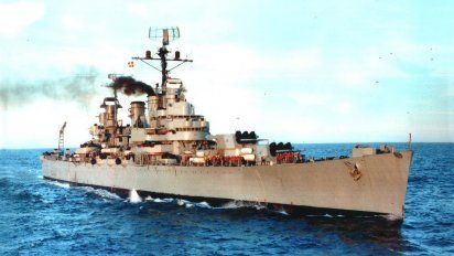 Homenaje al Crucero ARA General Belgrano: exhiben una réplica de 8 metros en la costanera