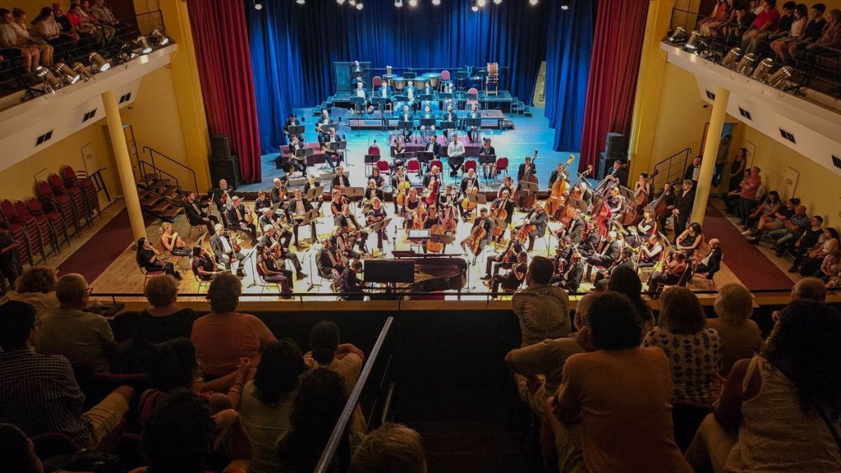 Rosario y Santa Fe se llenan de música, cine, carnaval y festivales folclóricos este fin de semana.