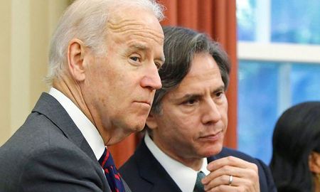 Joe Biden planea nombrar al veterano diplomático Antony Blinken como su secretario de Estado. Joe Biden planea nombrar al veterano diplomático Antony Blinken como su secretario de Estado.