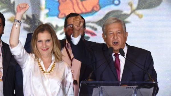 Los costosos looks de Beatriz Gutiérrez Müller en las fiestas patrias de México