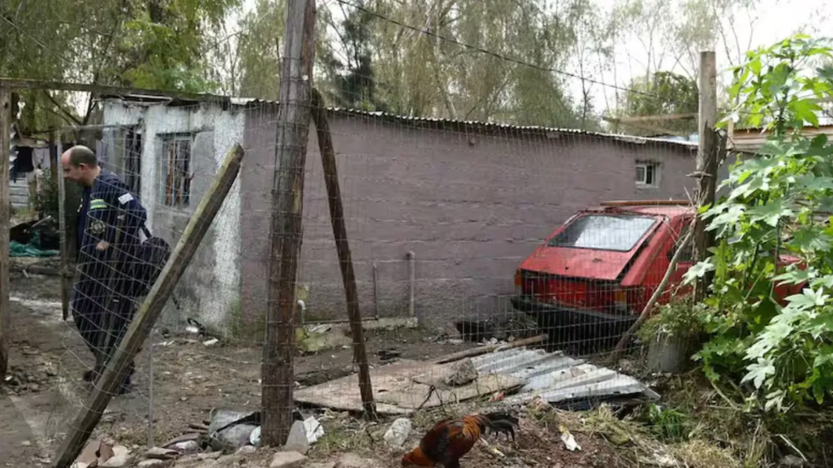 Conmoción por un cuádruple homicidio en Uruguay, entre ellos un chico de 11 años Conmoción por un cuádruple homicidio en Uruguay, entre ellos un chico de 11 años