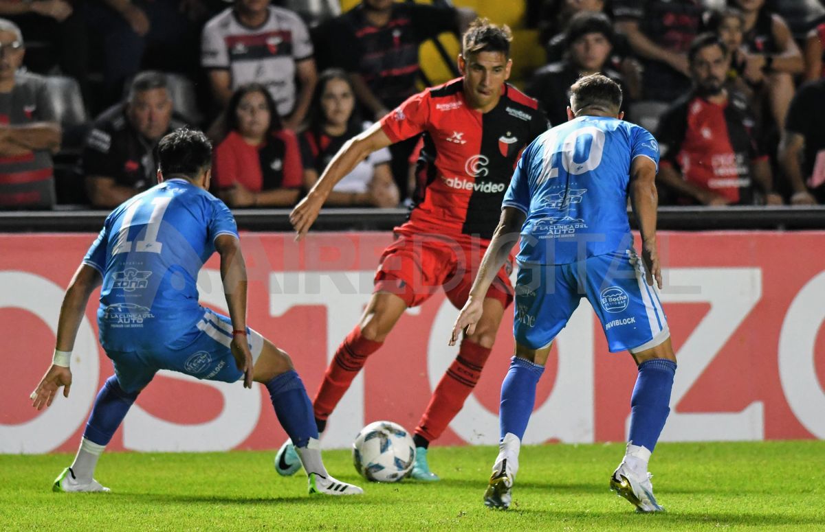 Federico Jourdan en el partido Colón vs. Gimnasia y Tiro.
