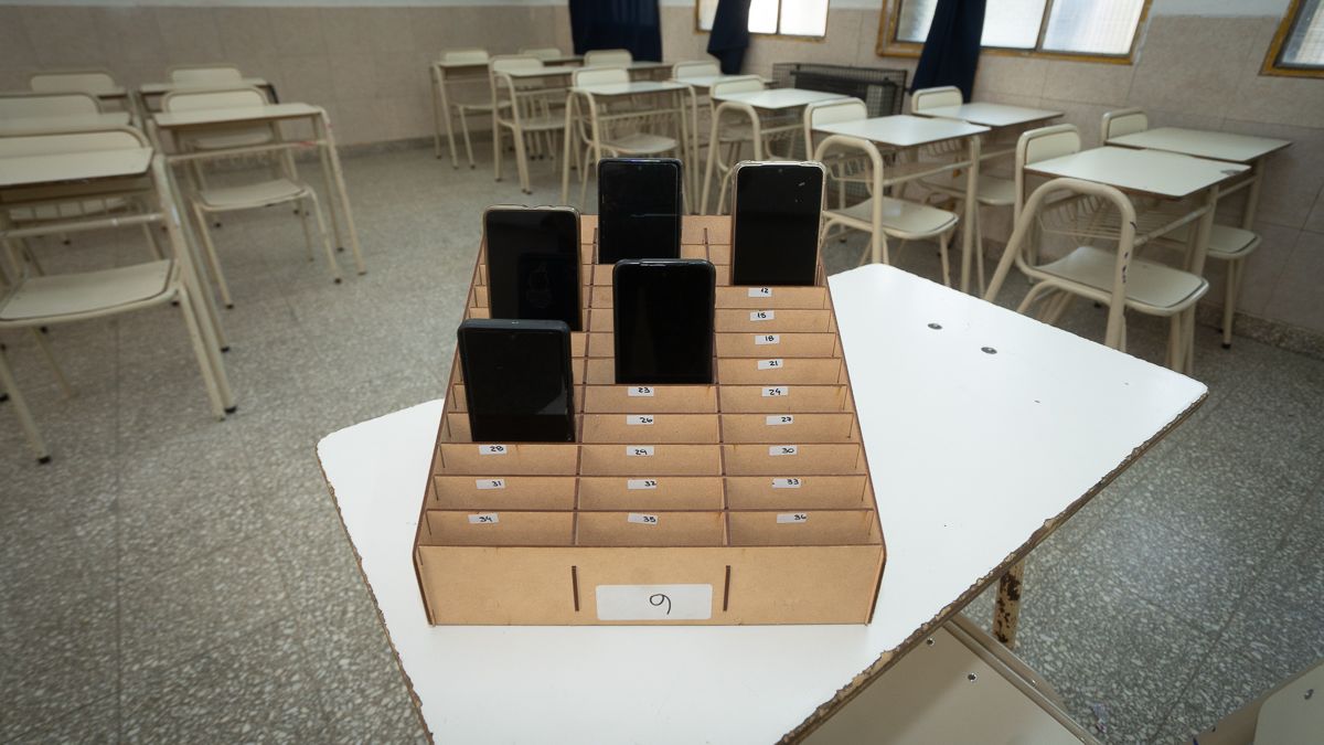  Cada casillero de la caja está numerado según el listado del curso.