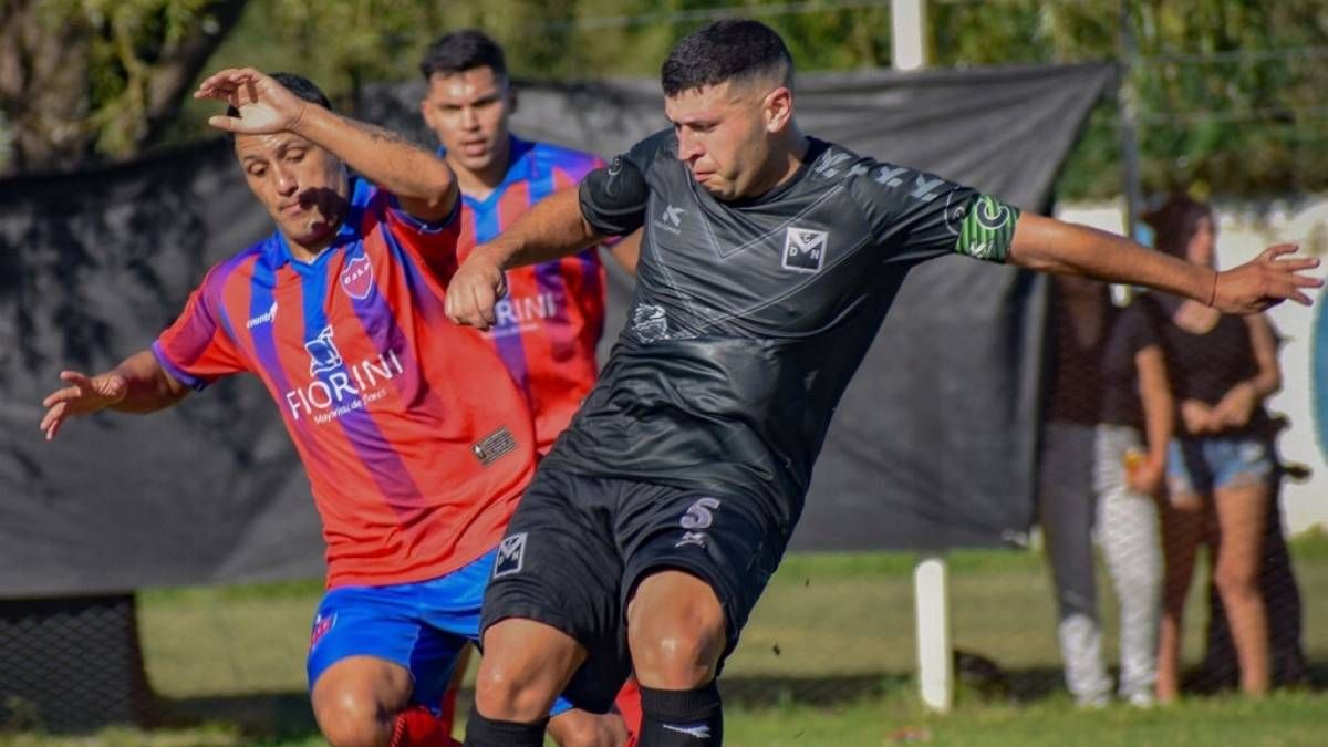 Deportivo Nobleza y La Perla igualaron en el clásico de Recreo que se jugó por Liga Santafesina de Fútbol. Foto: Prensa Nobleza. Deportivo Nobleza y La Perla igualaron en el clásico de Recreo que se jugó por Liga Santafesina de Fútbol. Foto: Prensa Nobleza.