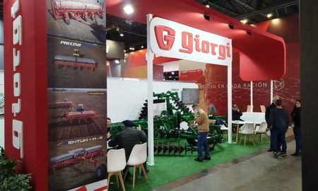 giorgi presenta su rastra multiproposito en la expo rural: innovacion y versatilidad giorgi presenta su rastra multiproposito en la expo rural: innovacion y versatilidad