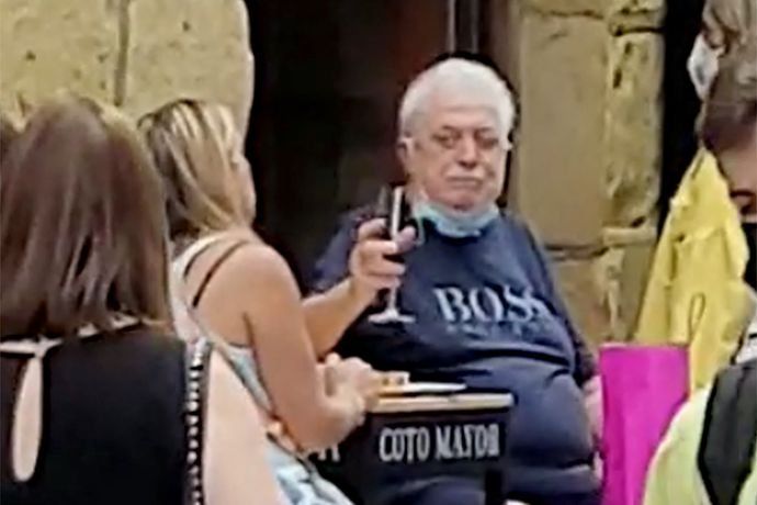 La foto de Ginés González García en Madrid, España, que se viralizó en las redes sociales.