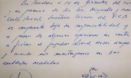Subastaron en 970 mil dólares la servilleta en la que Lionel Messi firmó su primer contrato profesional. Subastaron en 970 mil dólares la servilleta en la que Lionel Messi firmó su primer contrato profesional.