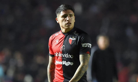 Se confirmó el regreso de Facundo Farías al fútbol argentino: ¿Dónde jugará el ex Colón? Se confirmó el regreso de Facundo Farías al fútbol argentino: ¿Dónde jugará el ex Colón?