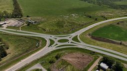 altText(Aseguran que la rotonda en el cruce de Arrufó estará terminada antes de fin de año)}